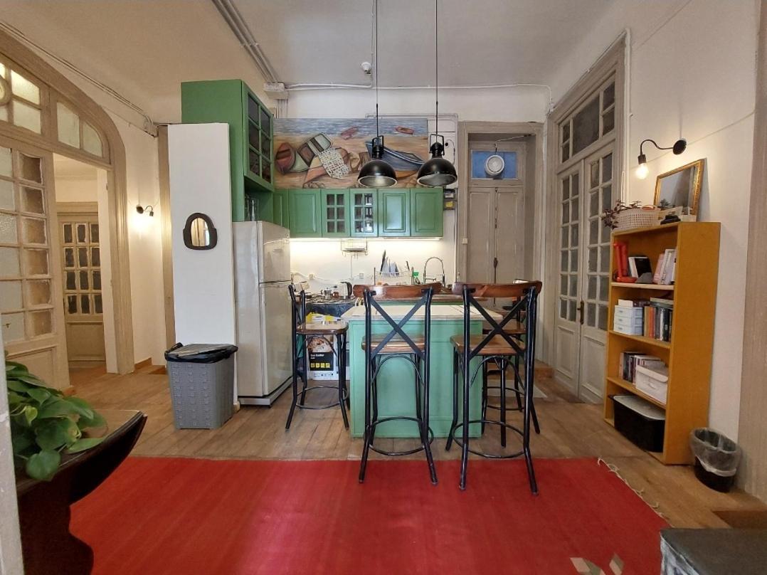 For Men only, No ladies, Siren&Lovely Private room غرفة خاصة بإطلالة الإسكندرية المظهر الخارجي الصورة