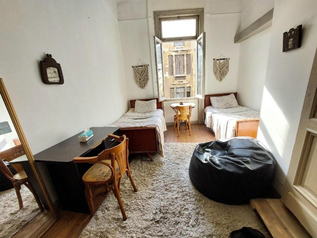 For Men only, No ladies, Siren&Lovely Private room غرفة خاصة بإطلالة الإسكندرية المظهر الخارجي الصورة